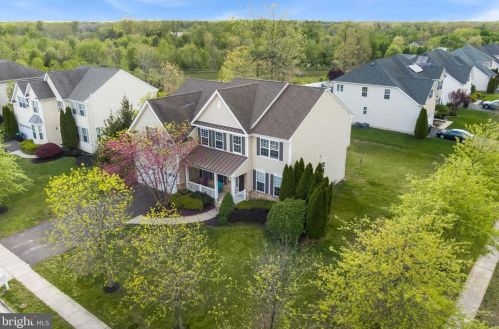 7 Westbury Dr, Berlin Boro NJ  08009-9681 exterior