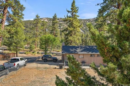 1095 Pan Springs Ln, Big Bear City CA  92314-9397 exterior