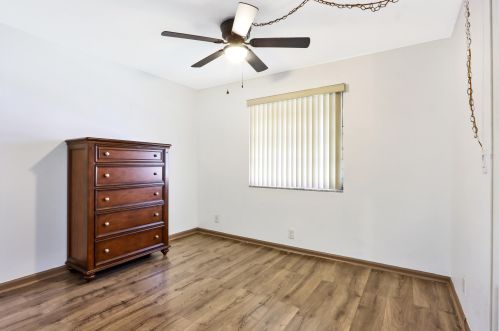 515 8th St, West Palm Beach FL  33403-3101 exterior