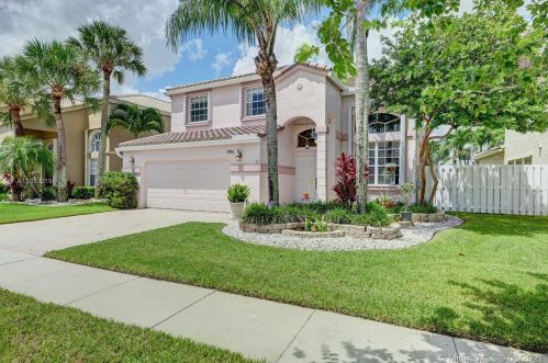 994 155th Ter, Hollywood, FL 33028-1508