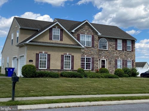 37 Chanticleer Cir, Camden-Wy, DE 19934-5423