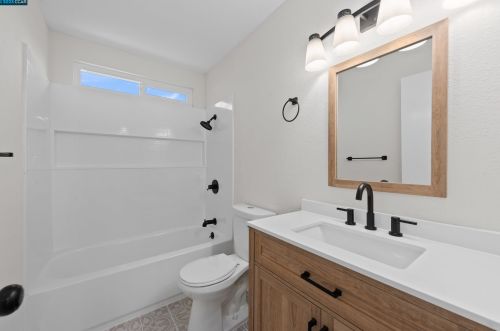 767 Tulare Dr, Vacaville CA  95687-6250 exterior