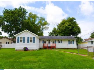 135 Quaker Rd, Pennsville, NJ 08070-3127