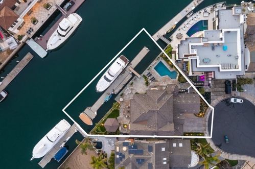 3542 Courtside Cir, Huntington Beach, CA 92649-2912