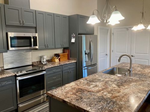 210 Ridgecrest Pkwy, Saint George Island FL  32328-3377 exterior