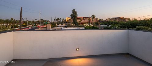 5036 Scottsdale Rd, Scottsdale AZ 85254-5161 exterior