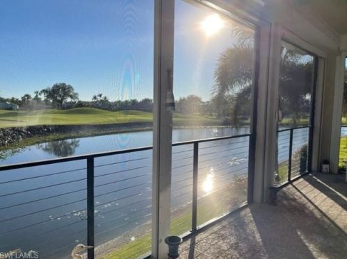 3280 Hamlet Dr, Naples FL  34105-5681 exterior