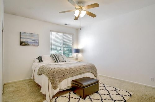 361 Majestic Dr, Hollister CA  95023-7032 exterior