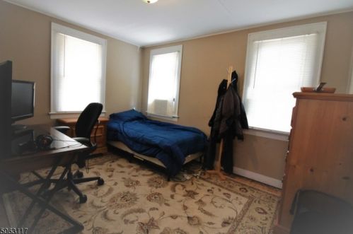 6 Birchwood Dr, Mount Olive NJ  07828-1604 exterior