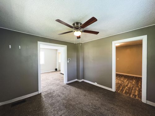 922 Virginia Ave, Florence KY  41042-1731 exterior