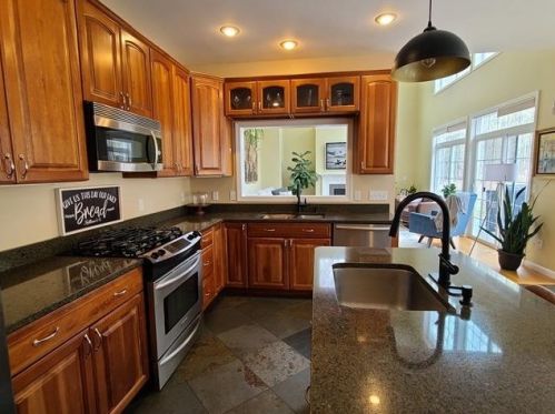 681 Hurricane Rd, Keene NH  03431-2176 exterior