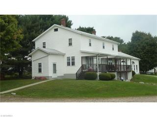 15560 Burton Windsor Rd, Middlefield, OH 44062-9787
