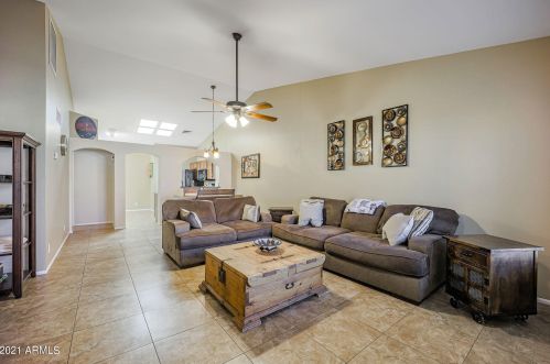 338 Heritage Dr, Gilbert, AZ 85234-5942