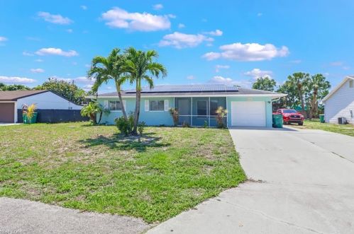 1771 46th St, Naples FL  34116-5831 exterior
