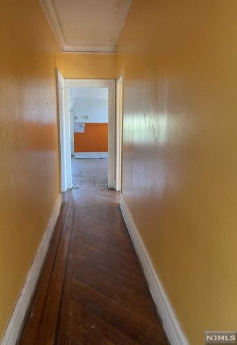 432 Stuyvesant Ave, Irvington NJ  07111-2046 exterior