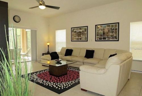 2674 Santosh Cv, Kissimmee, FL 34746-5805