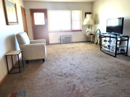10413 Hampton Ave, Milwaukee, WI 53225-4013