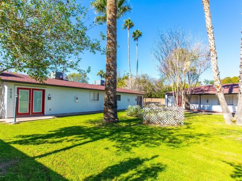 5624 6th St, Phoenix AZ  85012-1300 exterior