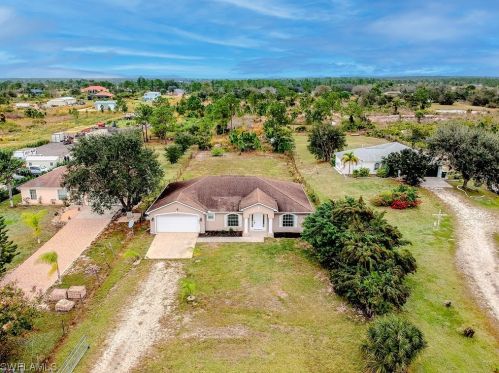 4085 60th Ave, Naples FL  34120-2663 exterior