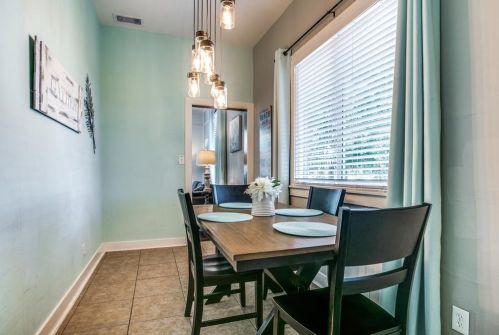 2511 Bernardo De Galvez Ave, Galveston TX 77550 exterior