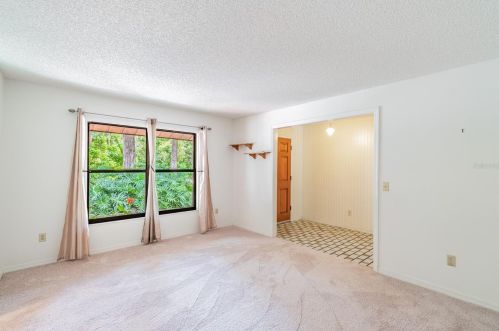 321 Sybelia Ave, Maitland FL  32751-4752 exterior