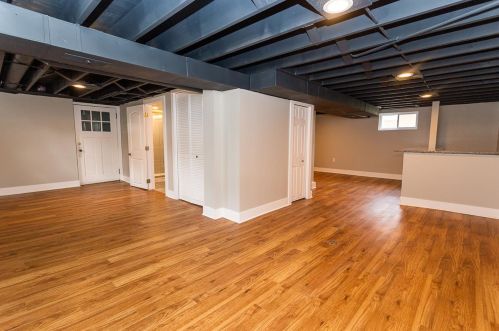 8150 Harrison Ave, Hammond IN  46321-1619 exterior