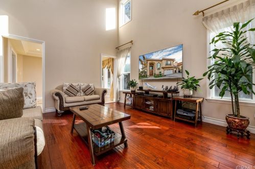 8228 Elm Ave, San Gabriel CA  91775-2415 exterior