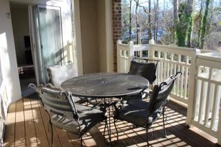 5013 Sharon Rd, Charlotte NC  28210-4760 exterior