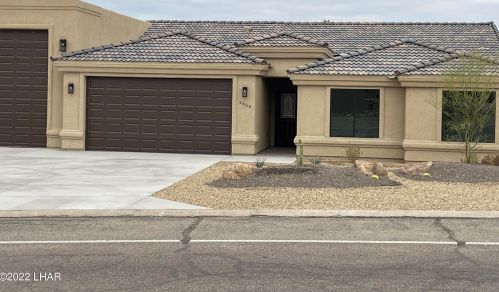 2655 Saratoga Ave, Lake Havasu City, AZ 86404-6911