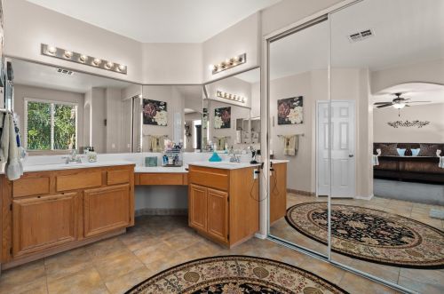 27560 Nellie Ct, Temecula CA  92591-2846 exterior