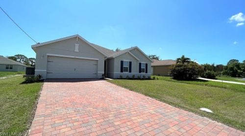 511 26th Ave, Cape Coral, FL 33993-4310