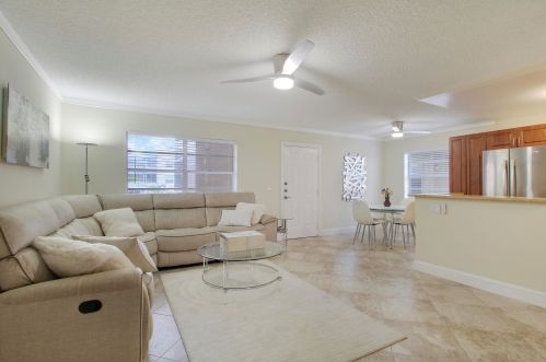 255 Burgundy F, Delray Beach FL  33484-4951 exterior