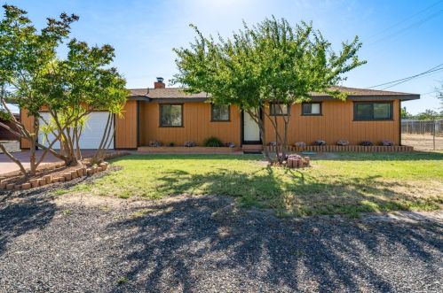 7517 Natomas Rd, Elverta, CA 95626-9307