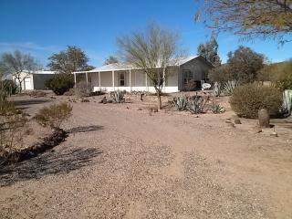 46319 Perry Dr, Salome, AZ 85348-3751