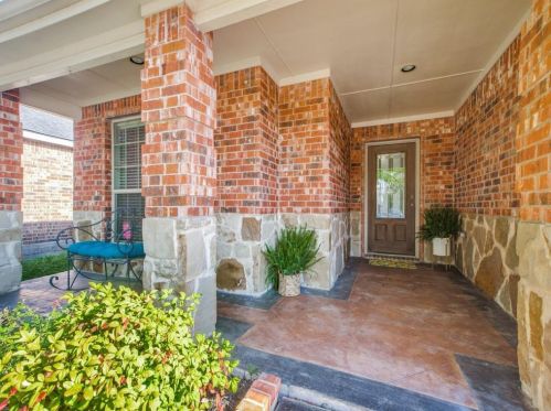 832 Lake Forest Trl, Oak Point, TX 75068-8439
