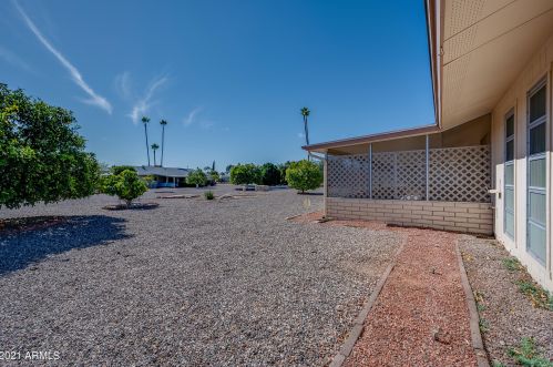 15617 Nicklaus Ln, Sun City AZ 85351-1764 exterior