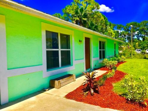 17567 82nd Rd, Town Of Loxahatchee Groves, FL 33470-2926