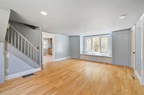 47 Great Pond Rd, Kingston NH  03848-3741 exterior