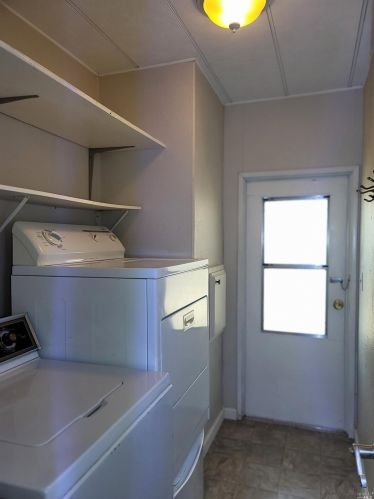 40 Shadyleaf Ct, Santa Rosa CA  95409-2740 exterior