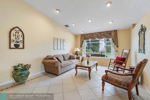 11901 20th St, Hollywood FL  33025-5616 exterior