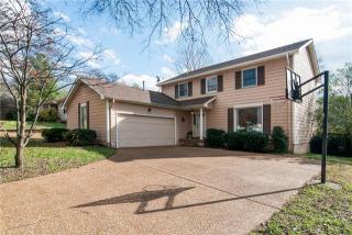 6940 Stone Creek Rd, Nashville, TN 37221-3321
