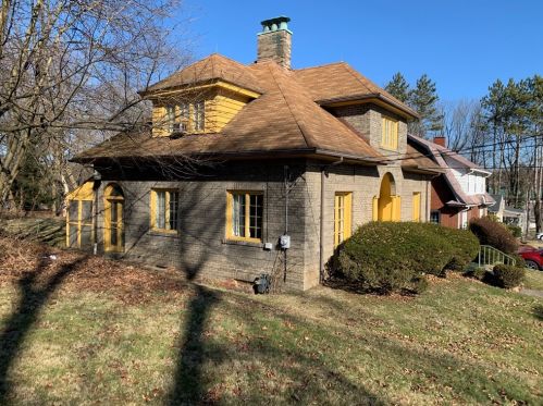 507 Jefferson St, New Castle, PA 16101-2114