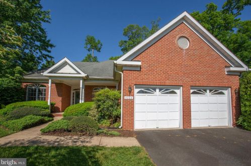 4204 Crooked Stick Ct, Fredericksburg VA  22408-9215 exterior