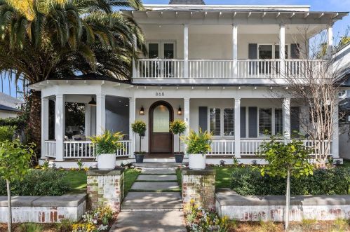 868 J Ave, San Diego, CA 92118-2415