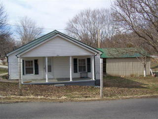 301 Bell St, Mc Minnville, TN 37110-3100