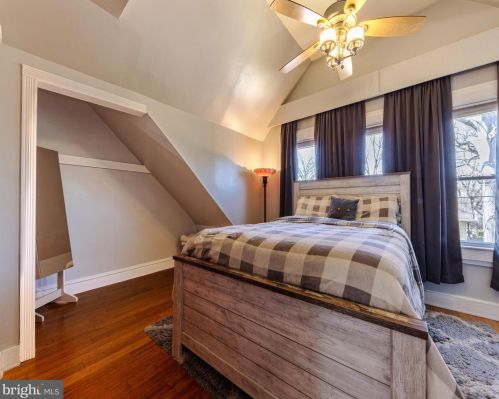 218 Warner St, West Deptford NJ  08096-2295 exterior