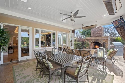 1921 Windward Ln, Newport Beach CA  92660-3816 exterior