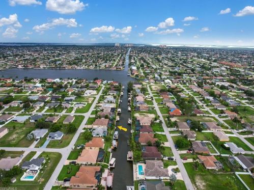 4126 12th Pl, Cape Coral FL  33914-5746 exterior