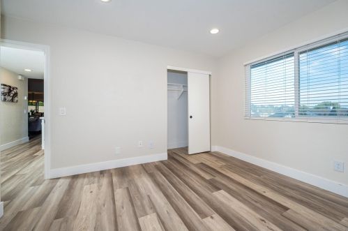 638 Cortez Ave, Vista CA  92084-3728 exterior