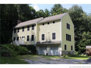 53 Taylor Rd, Winsted, CT 06063-3433